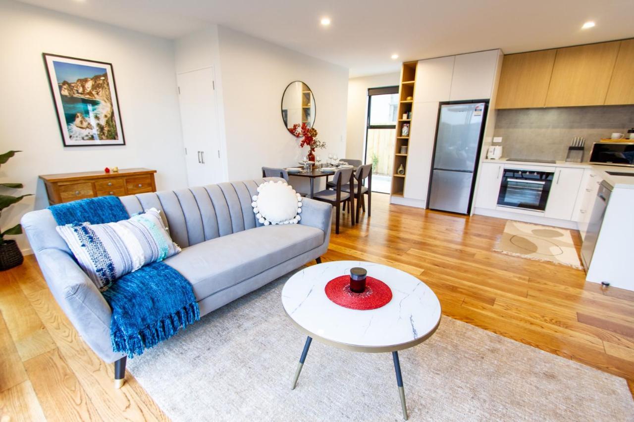 2 Bed Paradise Near Hagley Park Apartment Christchurch Bagian luar foto