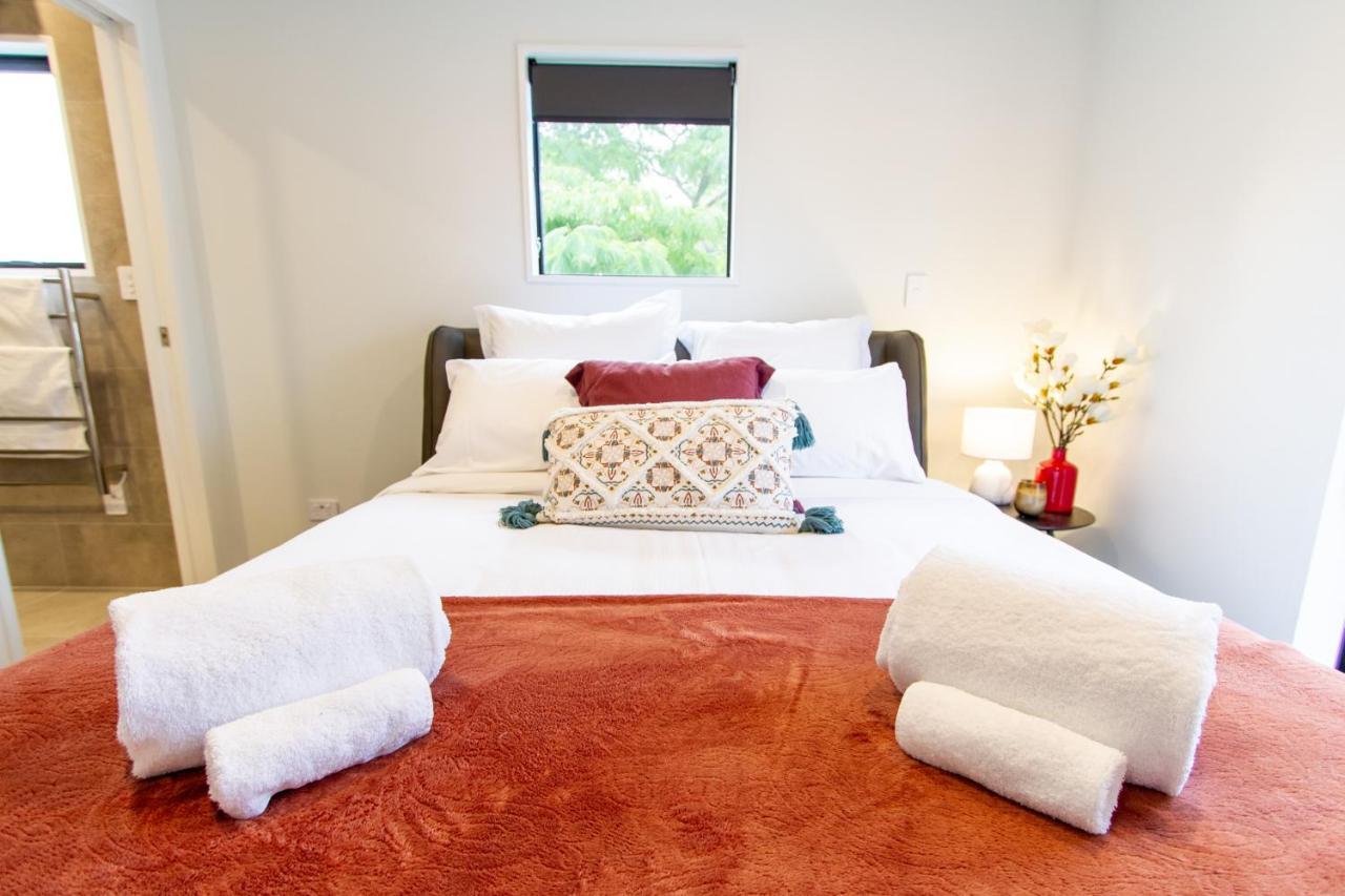 2 Bed Paradise Near Hagley Park Apartment Christchurch Bagian luar foto