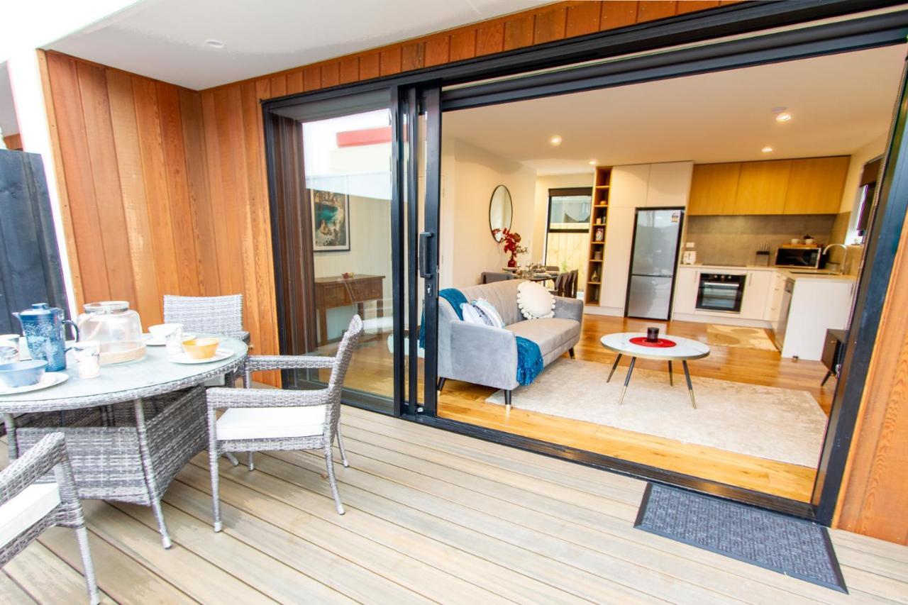 2 Bed Paradise Near Hagley Park Apartment Christchurch Bagian luar foto