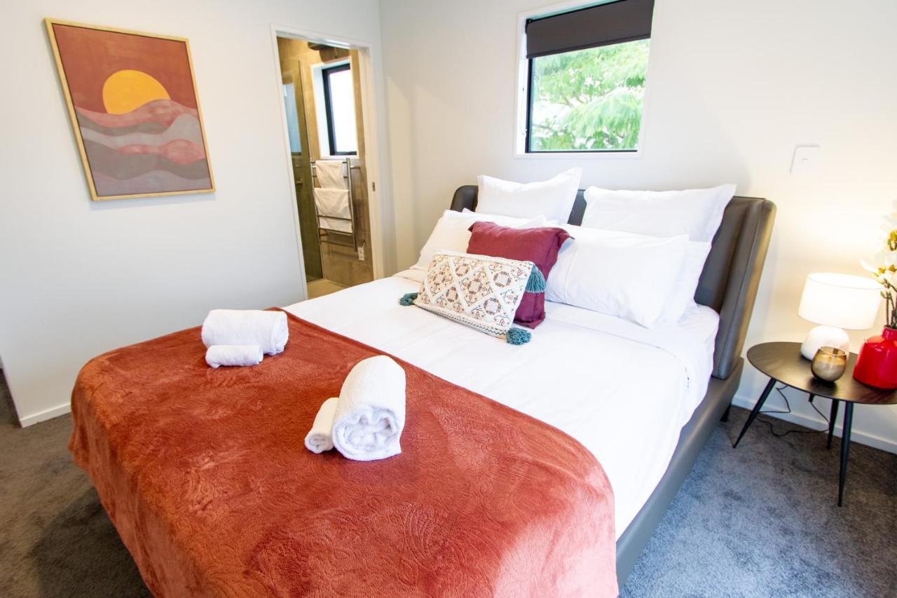 2 Bed Paradise Near Hagley Park Apartment Christchurch Bagian luar foto