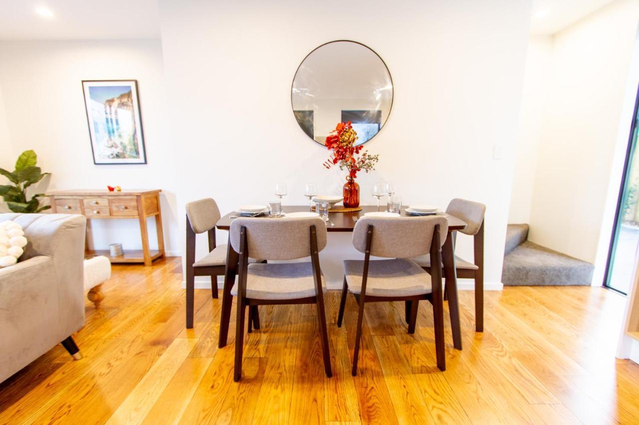 2 Bed Paradise Near Hagley Park Apartment Christchurch Bagian luar foto